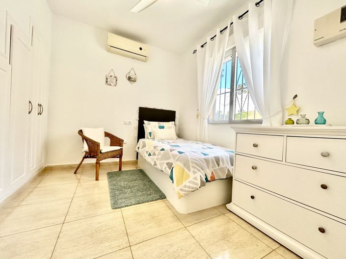 Image No.16-3 Bed Villa for sale