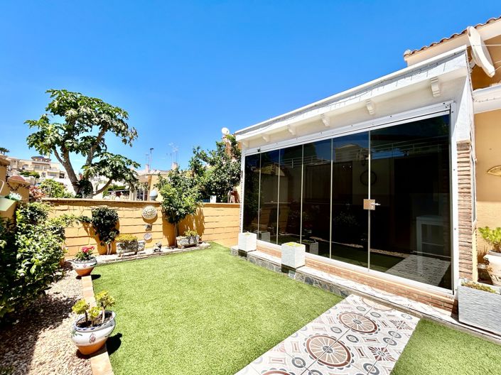 Image No.31-3 Bed Villa for sale