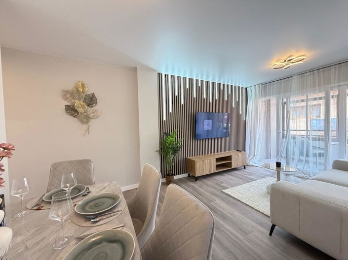 Image No.24-2 Bed Apartment for sale