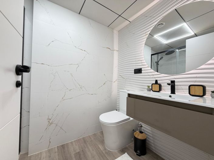 Image No.40-2 Bed Apartment for sale