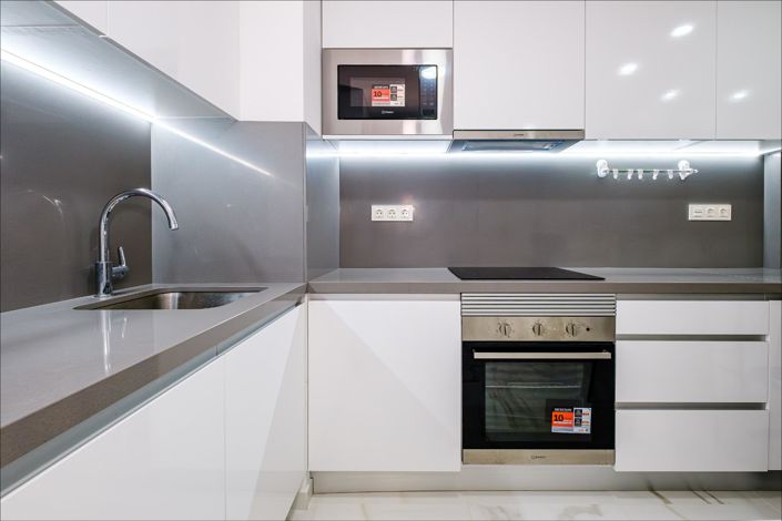 Image No.10-4 Bed Property for sale