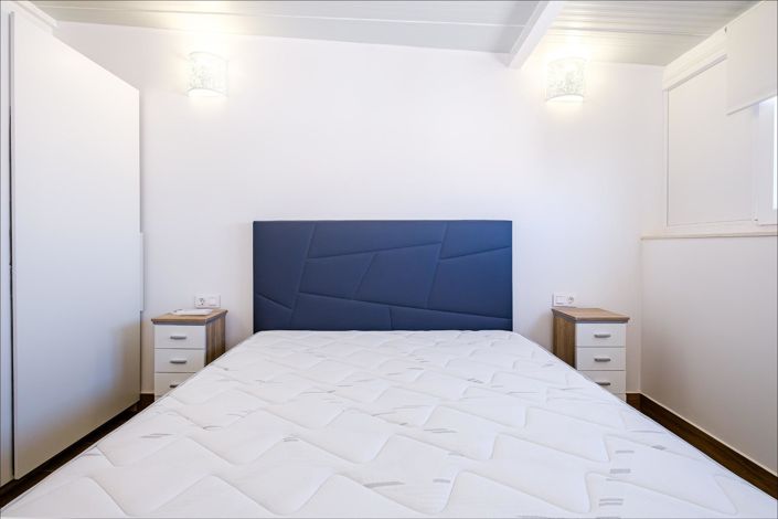 Image No.44-4 Bed House for sale