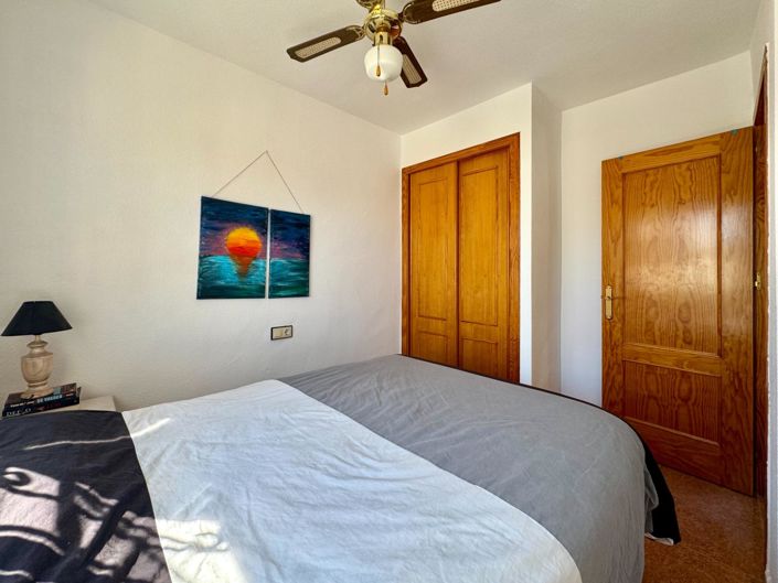 Image No.25-3 Bed Townhouse for sale