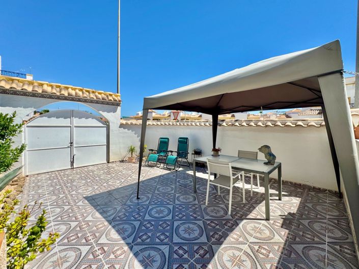 Image No.45-3 Bed Townhouse for sale
