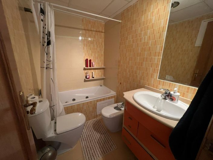 Image No.13-3 Bed Apartment for sale