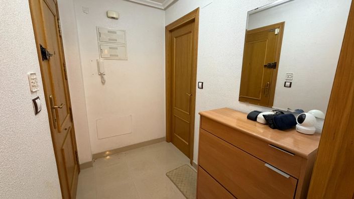 Image No.18-3 Bed Apartment for sale