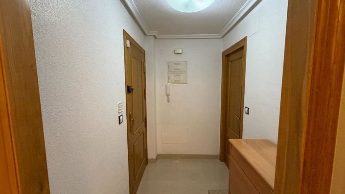 Image No.20-3 Bed Apartment for sale