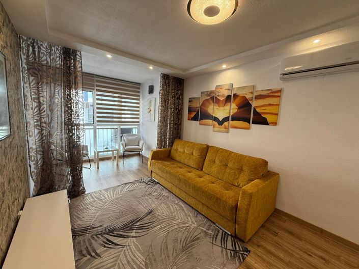 Image No.12-2 Bed House for sale