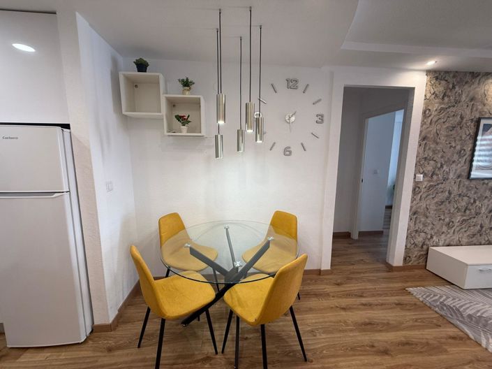 Image No.14-2 Bed House for sale