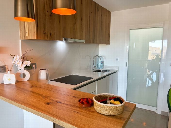 Image No.24-2 Bed Property for sale