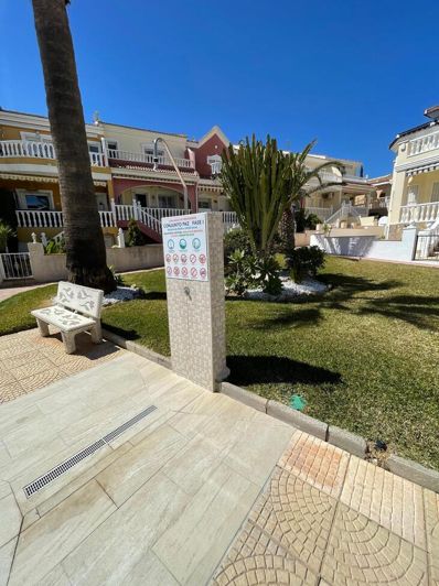 Image No.21-3 Bed Townhouse for sale