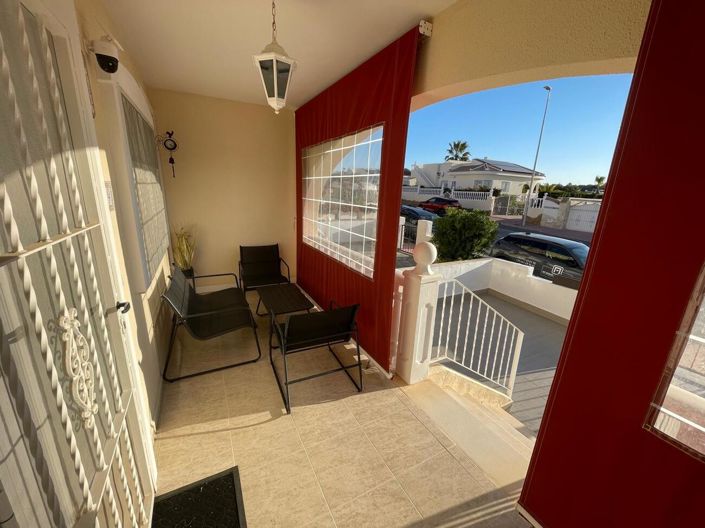 Image No.29-3 Bed Townhouse for sale