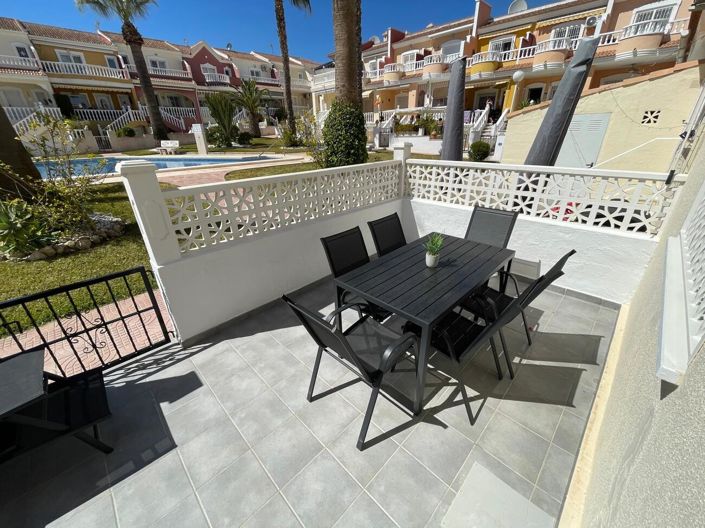 Image No.3-3 Bed Townhouse for sale