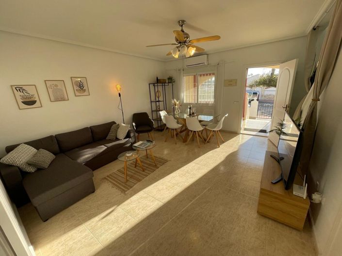 Image No.6-3 Bed Townhouse for sale