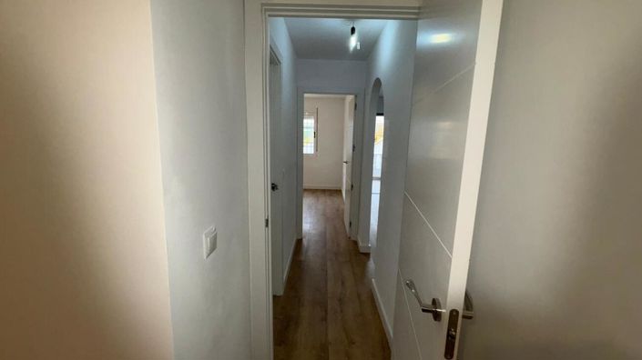 Image No.12-2 Bed Bungalow for sale