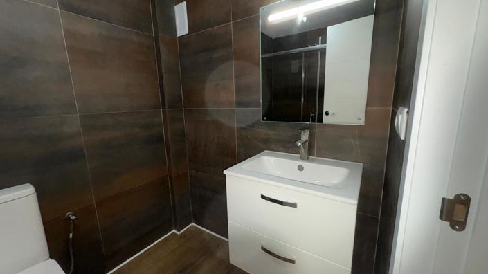 Image No.17-2 Bed Bungalow for sale