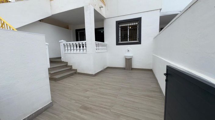 Image No.24-2 Bed Bungalow for sale