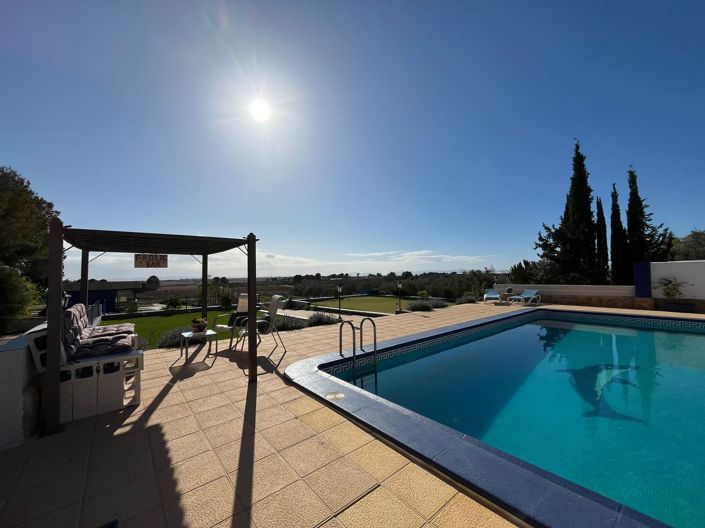 Image No.33-6 Bed Villa for sale