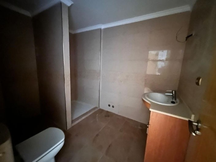 Image No.14-4 Bed Apartment for sale