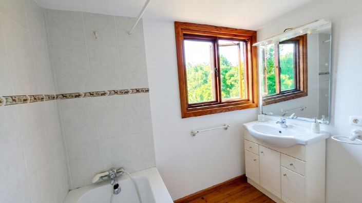 Image No.23-4 Bed Villa for sale