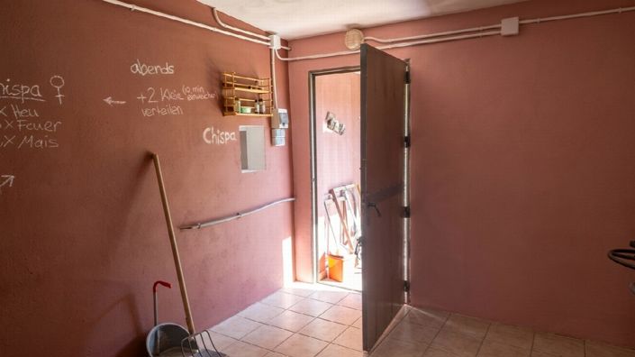 Image No.40-4 Bed Villa for sale