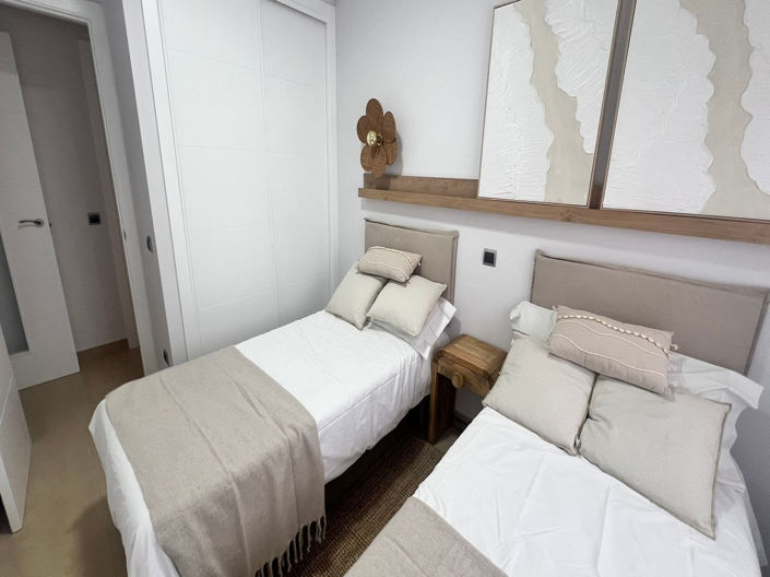 Image No.10-2 Bed Apartment for sale