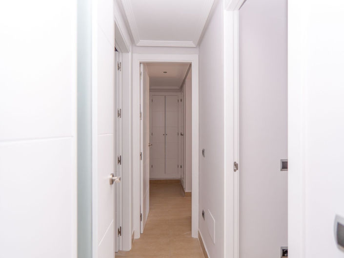 Image No.8-2 Bed Apartment for sale