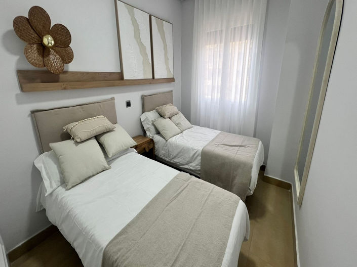 Image No.9-2 Bed Apartment for sale