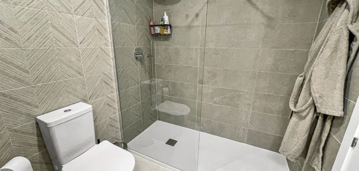 Image No.13-3 Bed House for sale