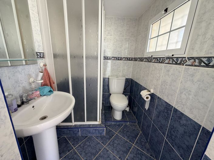 Image No.29-5 Bed Property for sale