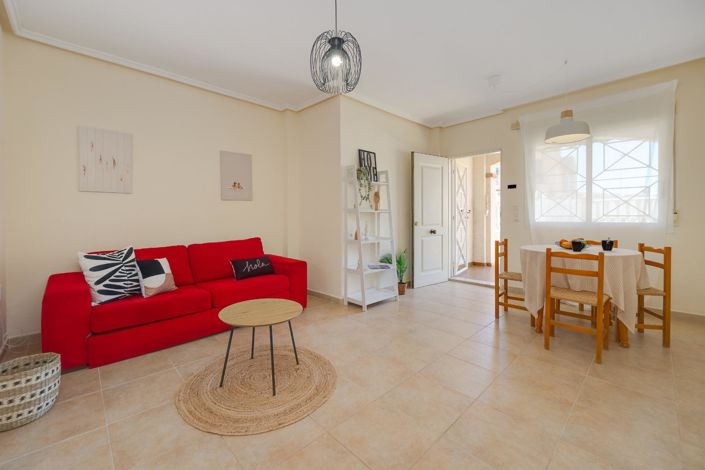 Image No.6-2 Bed Bungalow for sale
