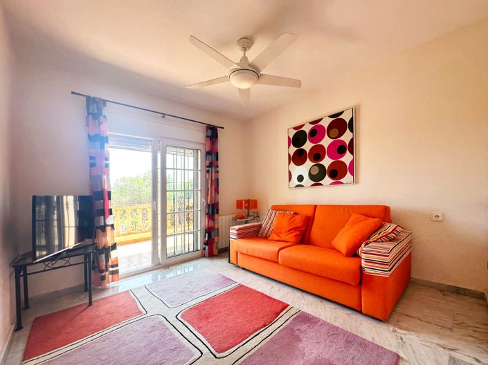 Image No.47-3 Bed Villa for sale