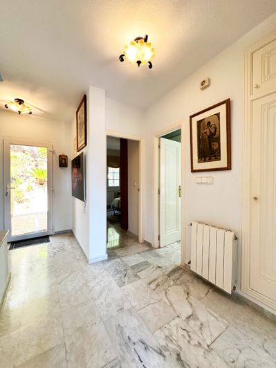 Image No.7-3 Bed Property for sale