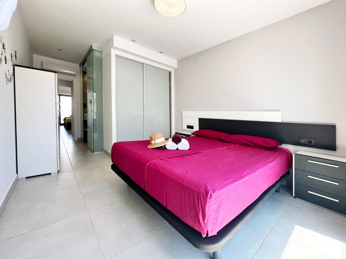 Image No.16-2 Bed House for sale