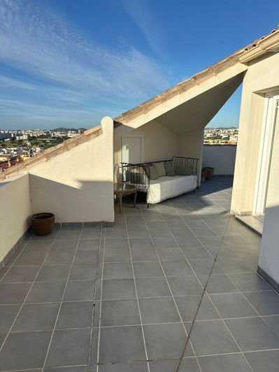 Image No.19-3 Bed Apartment for sale