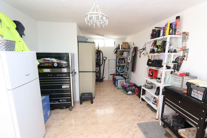 Image No.34-2 Bed House for sale