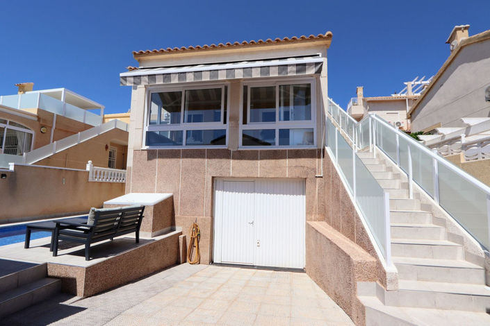 Image No.38-2 Bed House for sale