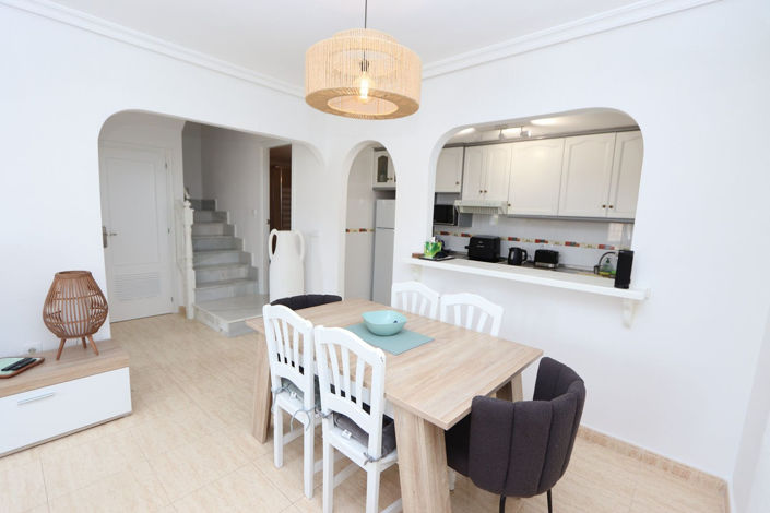 Image No.14-3 Bed House for sale