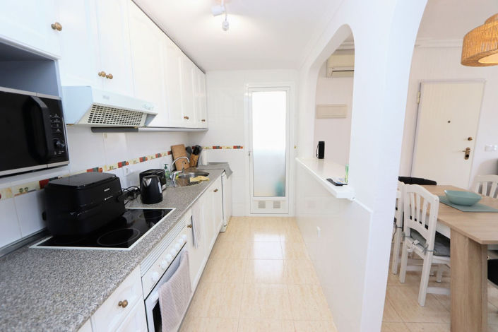 Image No.17-3 Bed House for sale