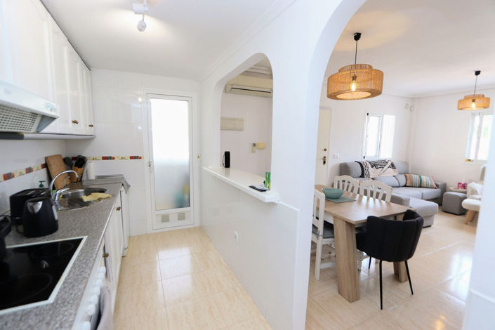 Image No.18-3 Bed House for sale