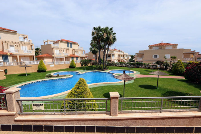 Image No.40-3 Bed House for sale