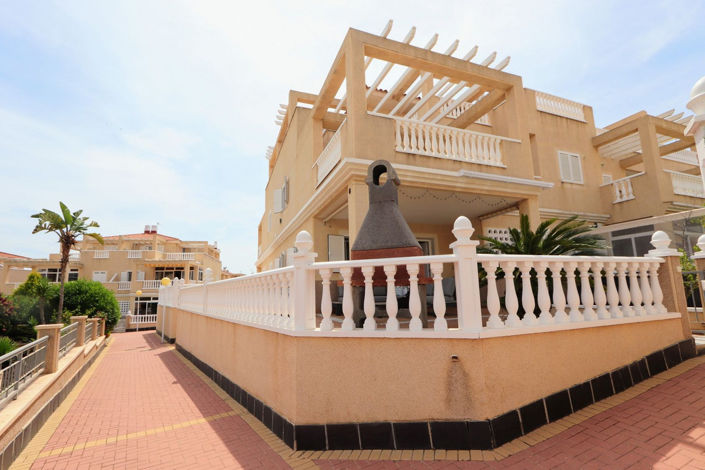 Image No.41-3 Bed House for sale