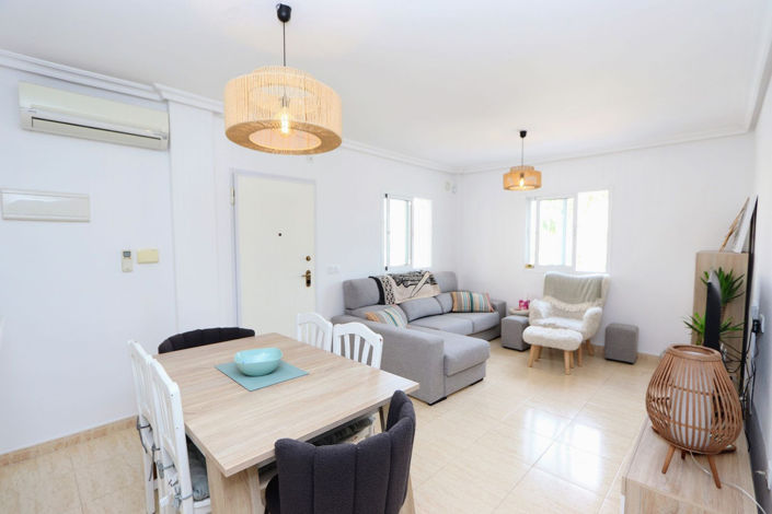Image No.9-3 Bed House for sale
