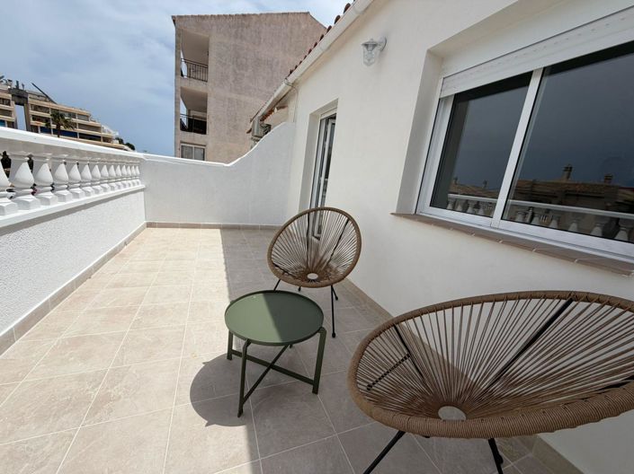 Image No.28-2 Bed Townhouse for sale