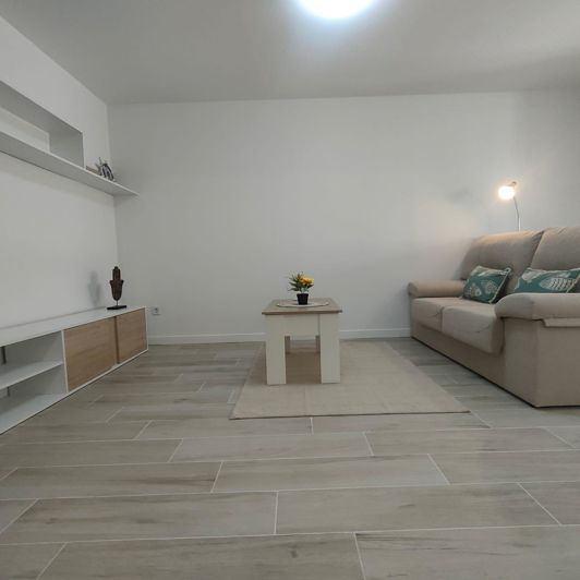 Image No.3-2 Bed Townhouse for sale