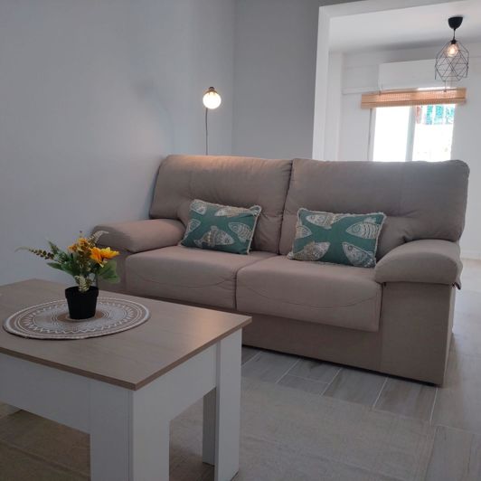 Image No.7-2 Bed Townhouse for sale