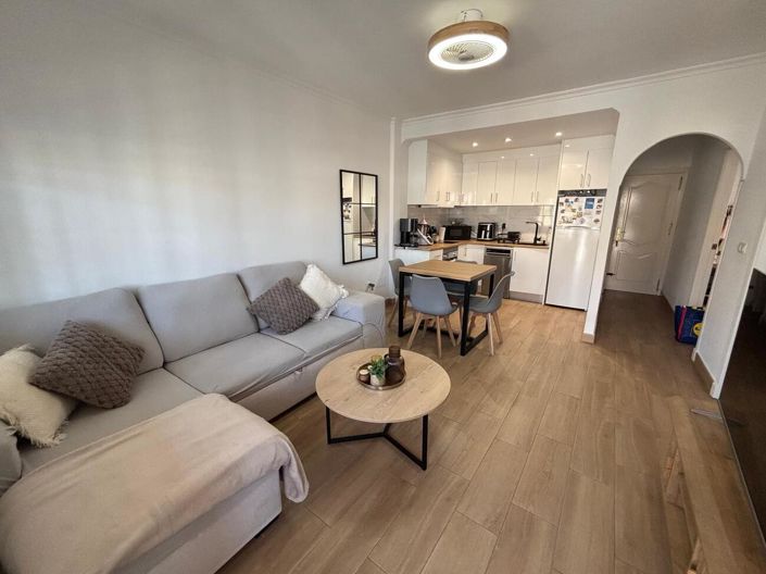 Image No.4-Appartement de 2 chambres à vendre à Torrevieja