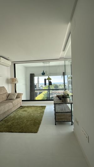 Image No.17-3 Bed House for sale