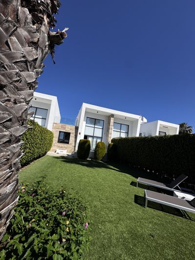 Image No.4-3 Bed House for sale