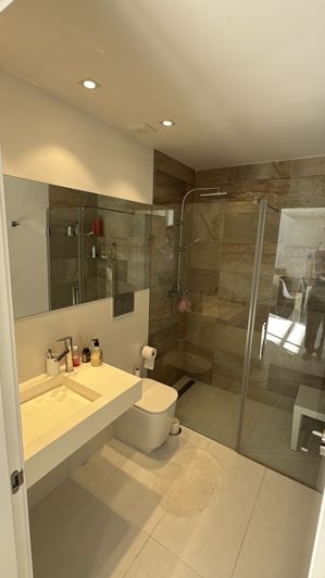 Image No.9-3 Bed House for sale